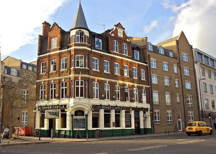 Dover Castle Hostel London